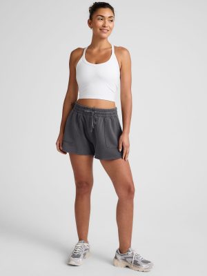 Cali Short